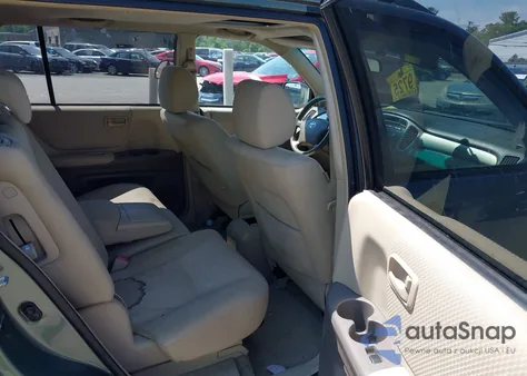 2005 Toyota Highlander V6 from USA, damaged, VIN JTEEP21A950106342